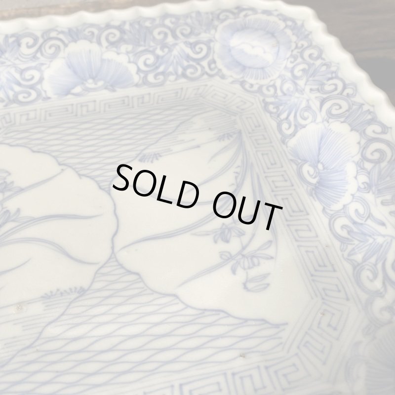 画像2: 伊万里焼　染付　角皿　大皿　植物　 (2)