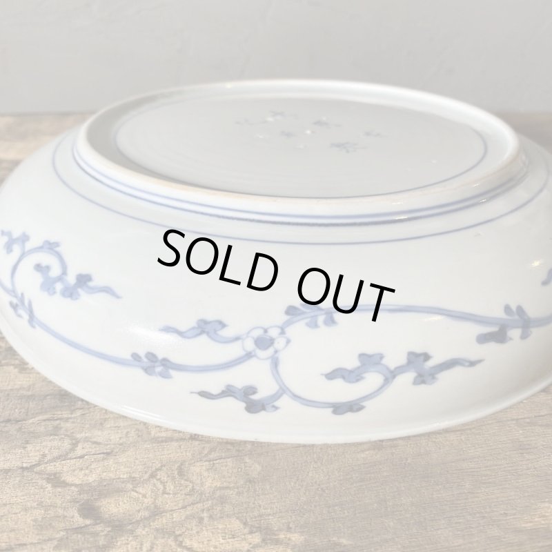 画像6: 伊万里焼　染付　松　梅　大皿 (6)